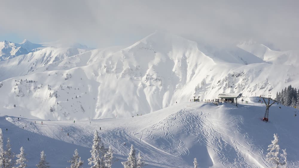 Wintersport Oostenrijk bergen piste sneeuw skivakantie