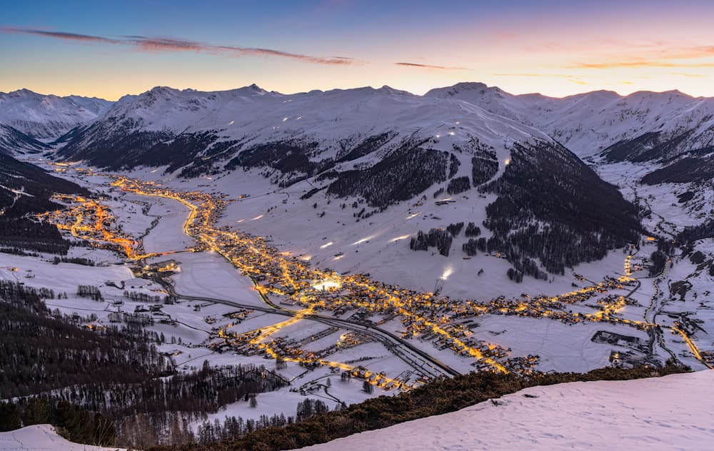 Livigno in Itali&euml; in de avond