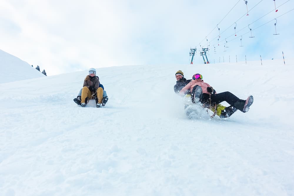 Wintersport rodelen