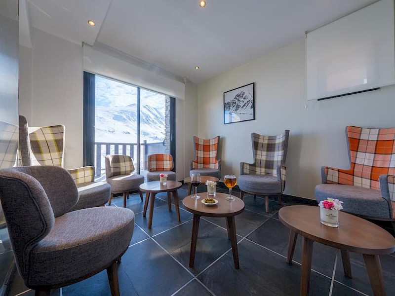 Hotel Caribou