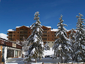 Résidence Les Toits Du Dévoluy Frankrijk buitenkant