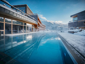 Hotel Das Kronthaler Oostenrijk buitenzwembad