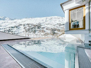Hotel Austria Gourmet & Wine Oostenrijk buitenzwembad