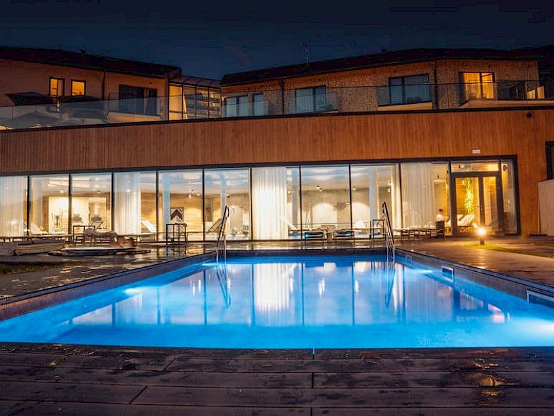 Lake Hill Resort &amp; Spa