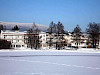 Hotel Riviera Tsjechië buitenkant sneeuw