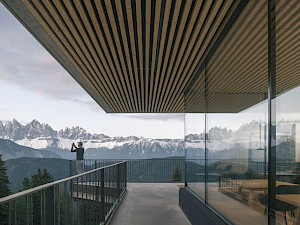 Anders Mountain Suites Italië uitzicht
