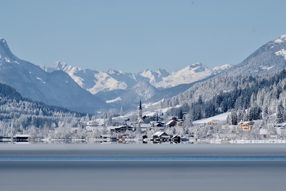 Wintersport in Karinthië in Oostenrijk: dorpje