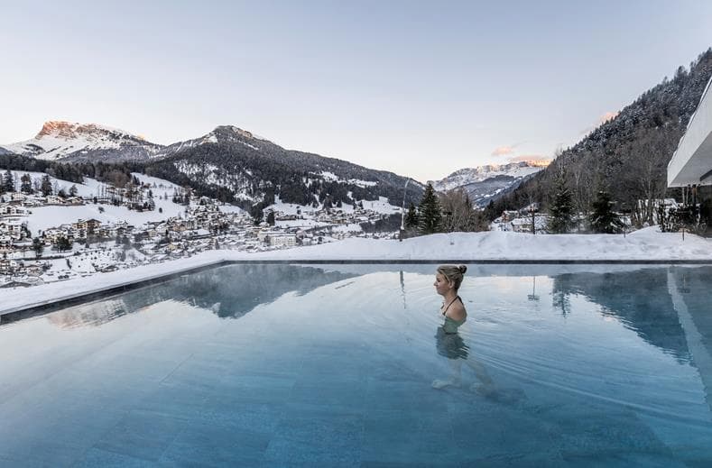 Rainell Dolomites Retreat Italië buitenzwembad
